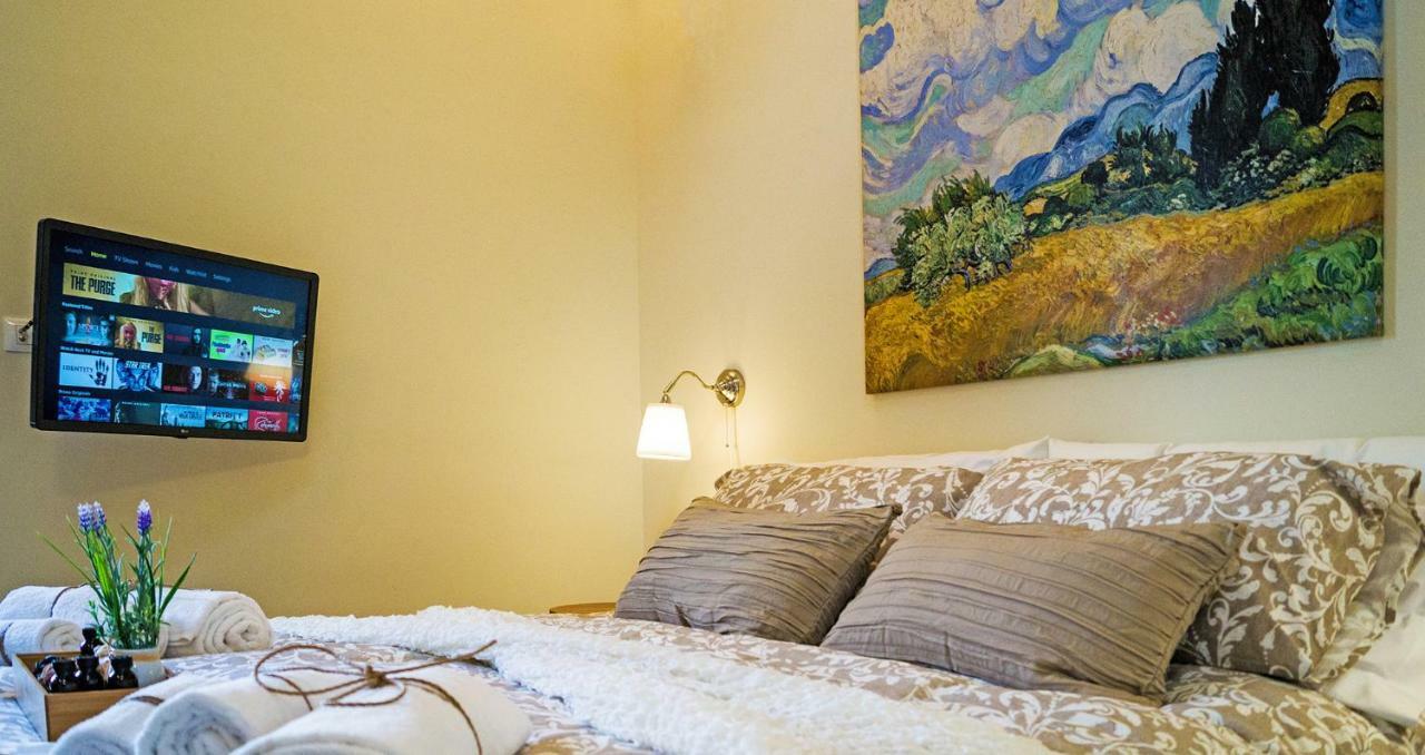 Casa Santa Sofia Apartment ปาแลร์โม ภายนอก รูปภาพ